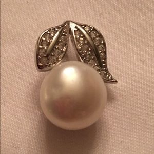 New Stunning new real culture pearl pendant